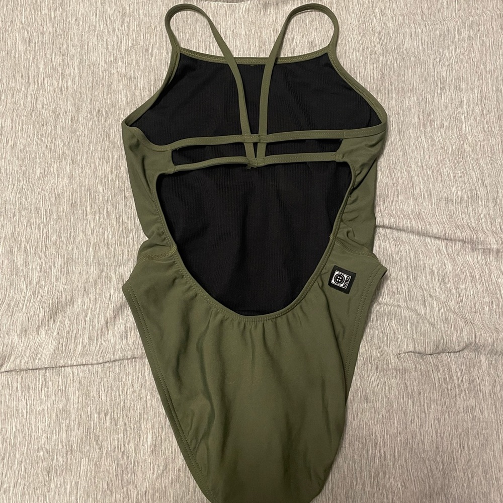 ARMY GREEN JOLYN “DREW” SUIT. SIZE 28.